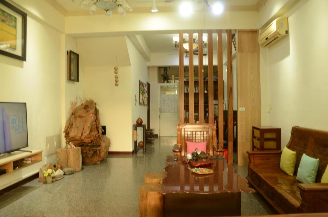 East Of Love Homestay Hualien City Ngoại thất bức ảnh
