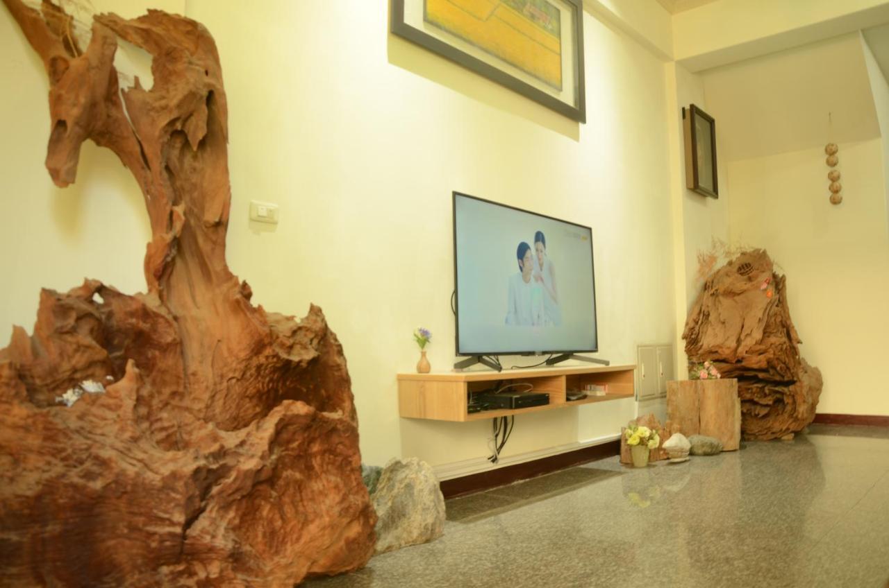 East Of Love Homestay Hualien City Ngoại thất bức ảnh
