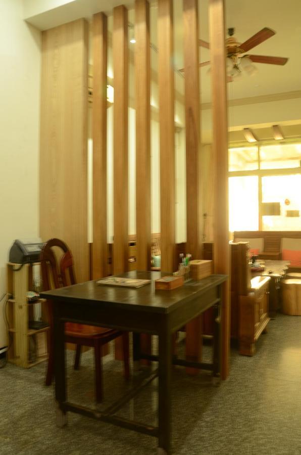 East Of Love Homestay Hualien City Ngoại thất bức ảnh