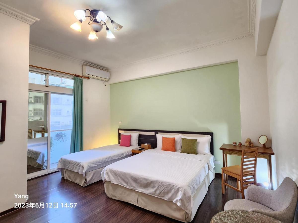 East Of Love Homestay Hualien City Ngoại thất bức ảnh