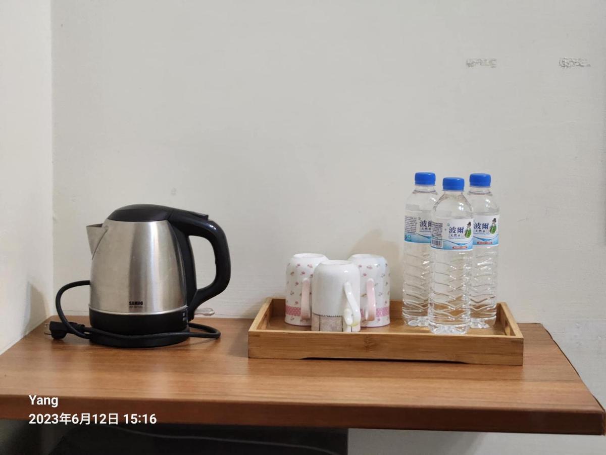 East Of Love Homestay Hualien City Ngoại thất bức ảnh